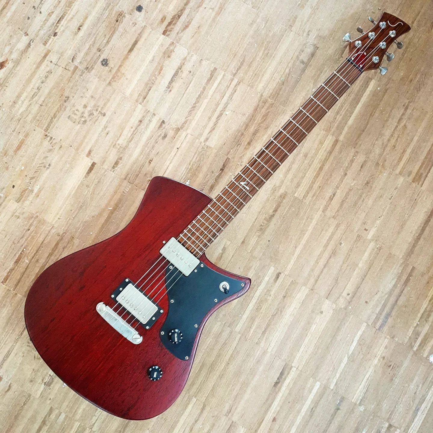 Laguz Custom (slightly "aged") Laguz Custom (slightly "aged")